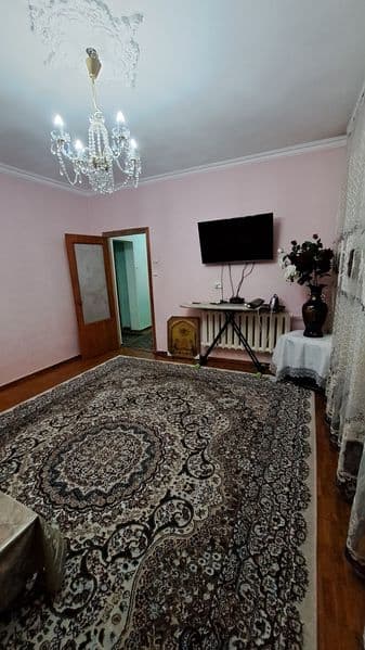 Yunusobod 6 kvartlda 3 xonali uy ijaraga beriladi oilaga