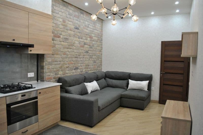 Сдается 2х комнатная квартира на Парк Бобура с новым Евро ре