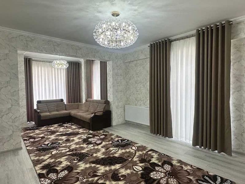 Сдаётся квартира на ЖК Зарафшан самом центре Ташкента<br />
