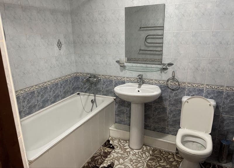 Срочно сдается семейным людям . Квартира укомплектована полн — фото 4