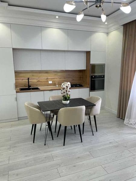 К вашему вниманию рады представить 2 комнатную квартиру на 1 — фото 4