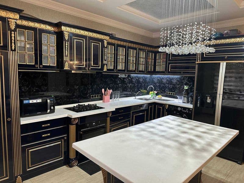 4-х комнатая квартира <br />
165 квадратных метров <br />
2  — фото 4