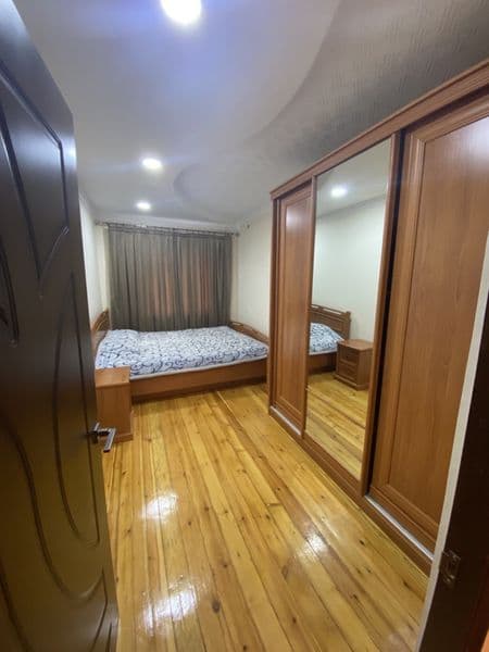 Отличная большая квартира для семьи ! Первый этаж кирпичный  — фото 2