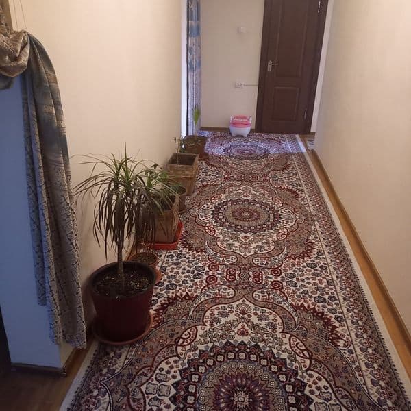 Xalqlar dostligi metrosi yonida oila bn turushga qizlar olin — фото 3