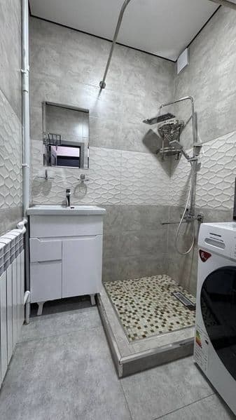 Yakkasaroy tumanida, Oybek metrosi yonida 2 xonali shinam va — фото 5