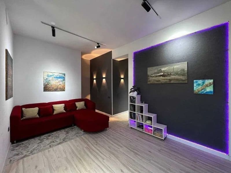 В доль дороги Темур Малик, возле мечети "Ялангач" Новостройк