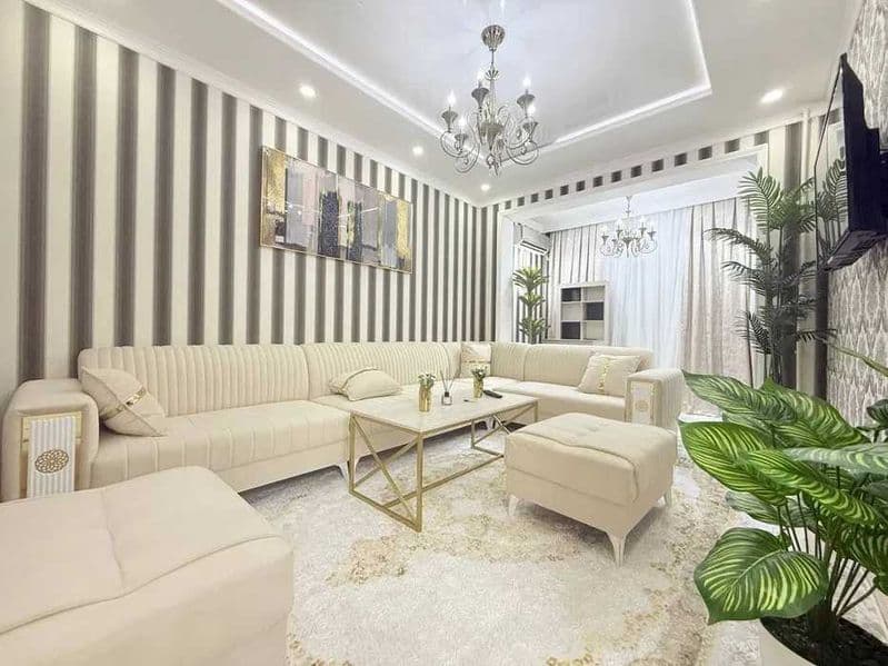 Район: Чиланзарский<br />
Адрес: Новза метро <br />
<br />
К — фото 2