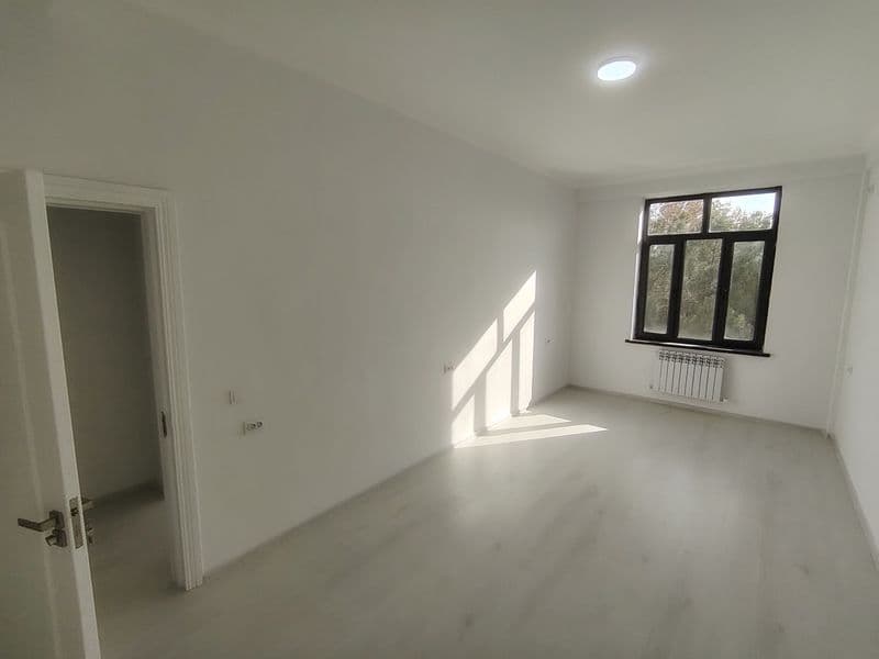 Тошкент марказида жойлашган. 2025 йилда қуриб битказилган хо — фото 5