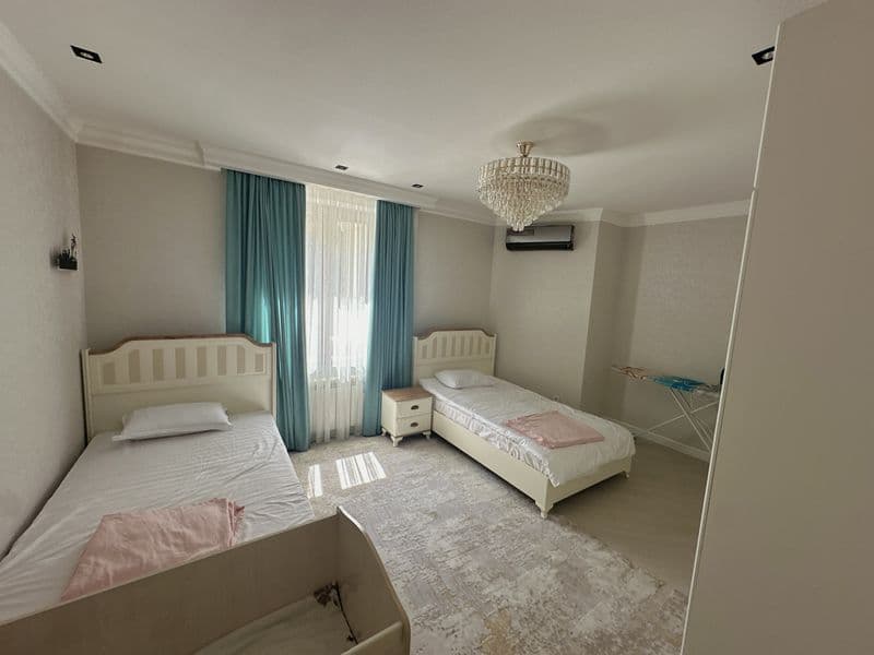 ЖК Янги Дархон<br />
3 комнаты | 120 м² | 2 этаж из 6<br />
 — фото 5