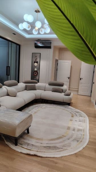 Yakkasaroy sity mool hovlida karzinka joylashgan tinch hovli — фото 2