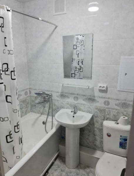 Мирзо Улугбек тумани Массив Ялонгачда квартира ижарага берил — фото 5