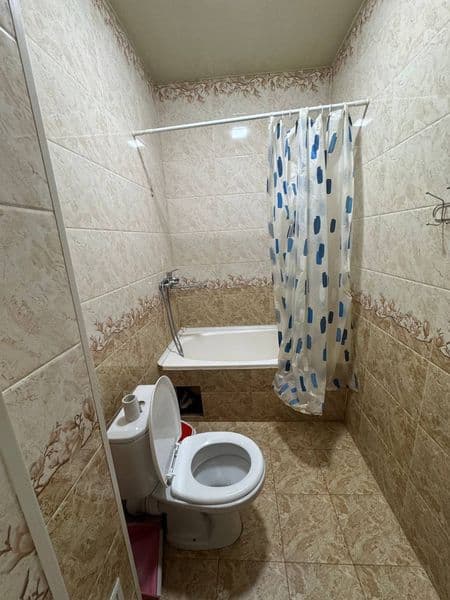 Срочно сдаю 1-комнатную квартиру.Для семейной пары или Девоч — фото 5