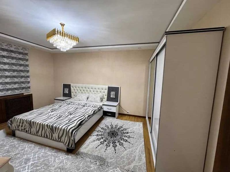 Сдается 4 комнатная квартира 150 кв.м. <br />
Просторные ком — фото 2