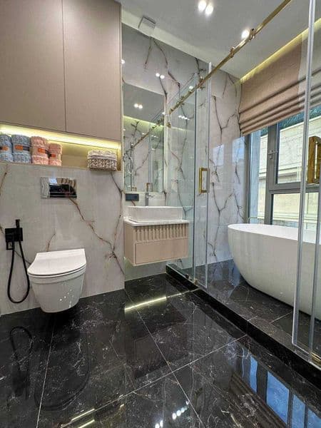 • Район: Мирабад <br />
• Мирабад Авеню<br />
• Комнат: 2<br