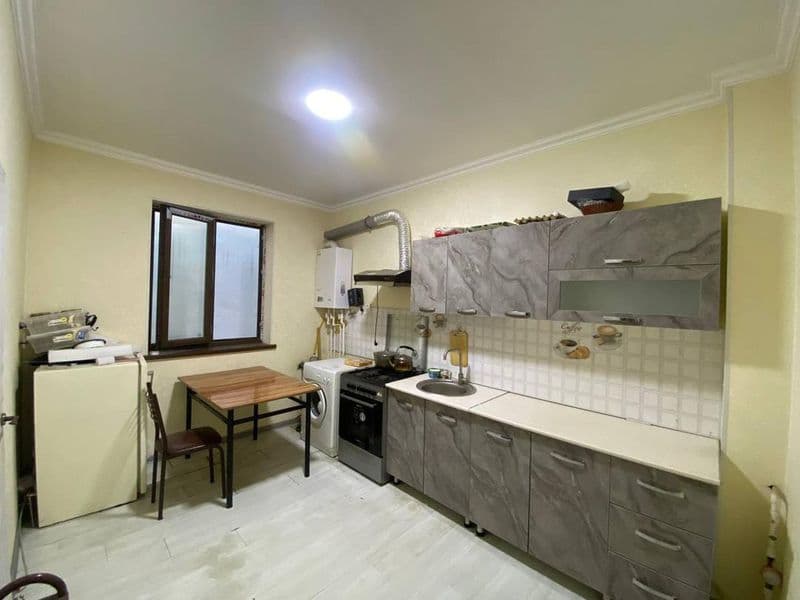 Аренда Ижарага Корасув 6 авайхон навастройка 1 хона 2-етаж о