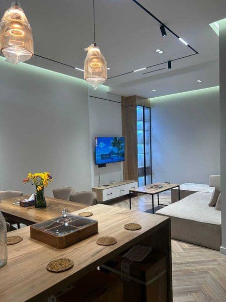 СРОЧНО Аренда!<br />
<br />
Район: Яшнабадский<br />
Адрес: 