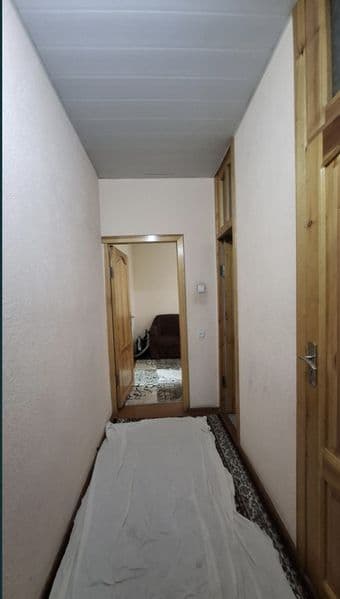 Аренда Чиланзар 20й квартал 2х комнатная квартира, 2й этаж, 