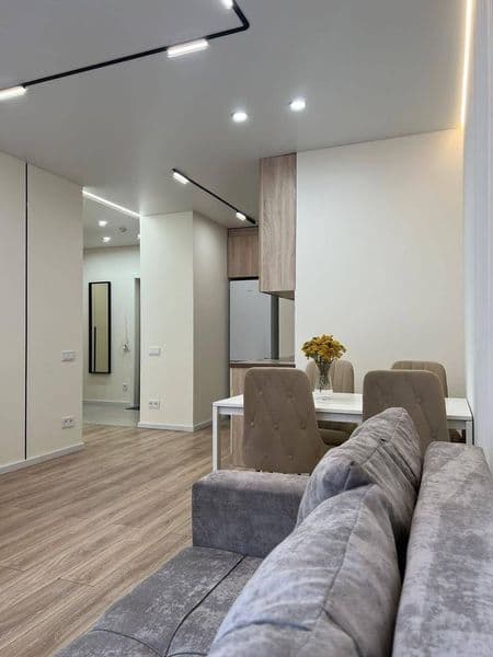 2 комнатную квартиру на 3 этаже,<br />
В квартире есть все н — фото 2