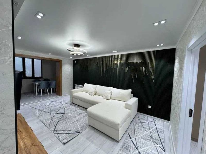 Сдаётся Шикарное квартира на Центр города<br />
<br />
Район