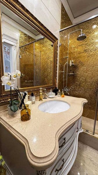 Квартира полностью укомплектована мебелью и бытовой техникой — фото 2