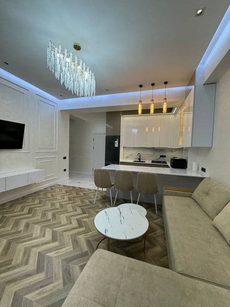 Сдаётся шикарная 2-комнатная квартира в Новостройка<br />
<b — фото 4