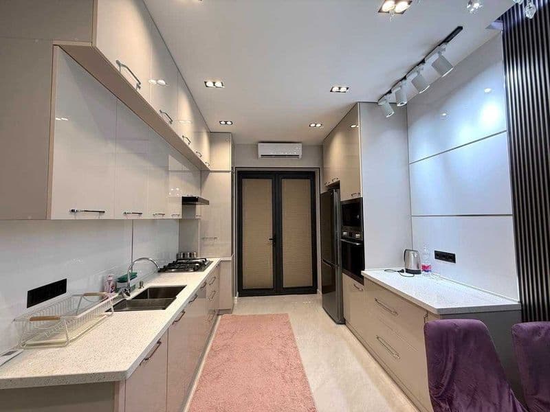 Срочно сдаётся 2-комнатная квартира, 55 м²<br />
<br />
Квар — фото 3