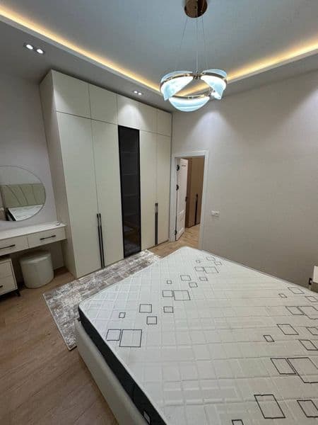 Сдается 2х комнатная квартира в центре города . <br />
Имеет — фото 4