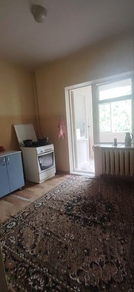 Сдаётся в аренду на Карасу-1 3/5/5  78м²квартира в среднем с