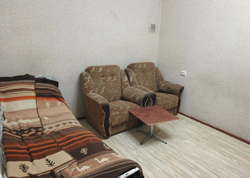 квартира с двориком у метро<br />
Сдаётся уютная квартира с  — фото 2