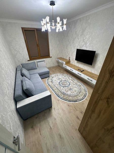 Сдаётся шикарная 1-комнатная квартира в Новостройка<br />
<b