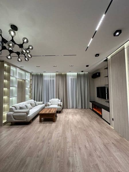 Мирабадский район <br />
Гостиница России <br />
Габус<br />