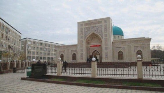 • АРЕНДА КВАРТИРА<br />
• Район: - Олмазор <br />
• Адрес: -