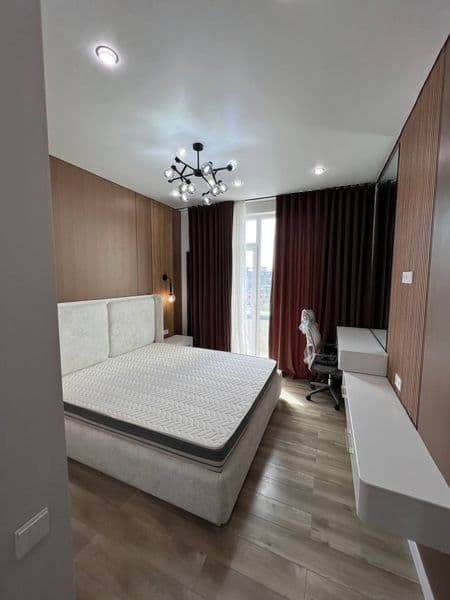 Аренда квартиры 3-х ком студия <br />
Дом бизнес класса 70 к