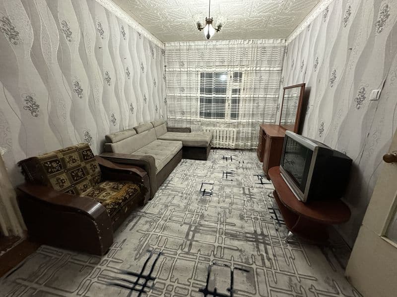 Кадышева базар, мебель и техника. Цена 300<br />
Телефон: +9