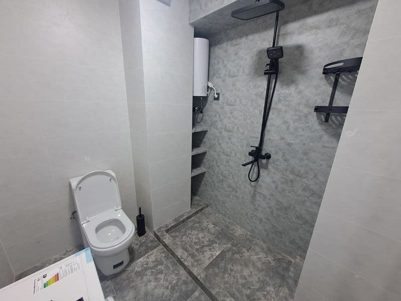 СРОЧНО СДАЁТСЯ<br />
НОВОСТРОЙКА <br />
Комнат-1<br />
Этаж- — фото 3