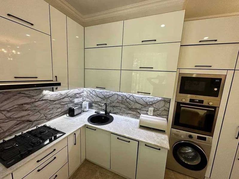 Район: Юнусабадский<br />
Адрес: Ц-4<br />
<br />
Комнат: 3< — фото 5