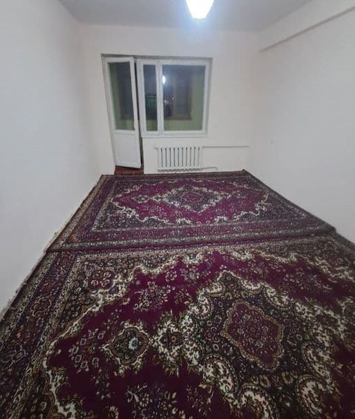 Юнусабад 2кв Аренда 1 комн 4 этаж 4 этажного дома сред ремон