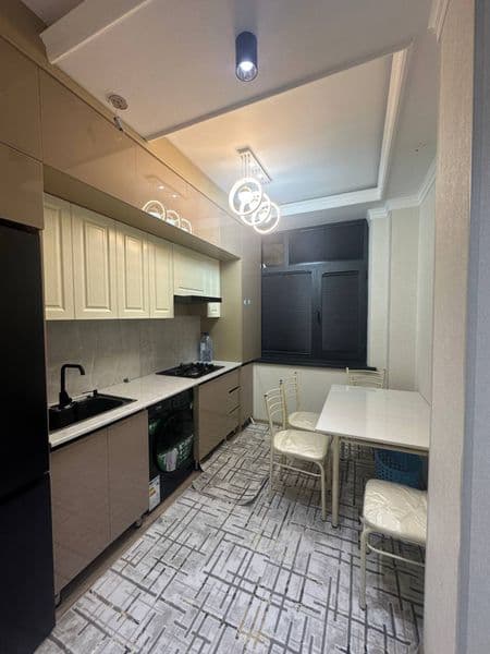 Чиланзор 13 кв 2/7/9 600 ye яхши инсонларга берилади