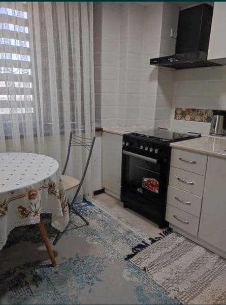 Сдаётся уютная и просторная квартира в центре города по прив — фото 4