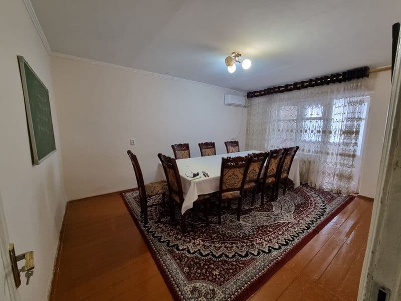 Сдам 2 комнатную квартиру в Бектемирском районе. Ор-р РОВД м