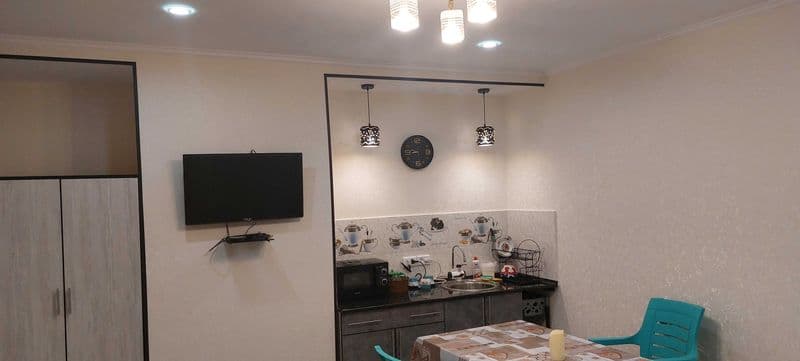 Мирабадский район.Азербаджанский центр.<br />
Комната распол