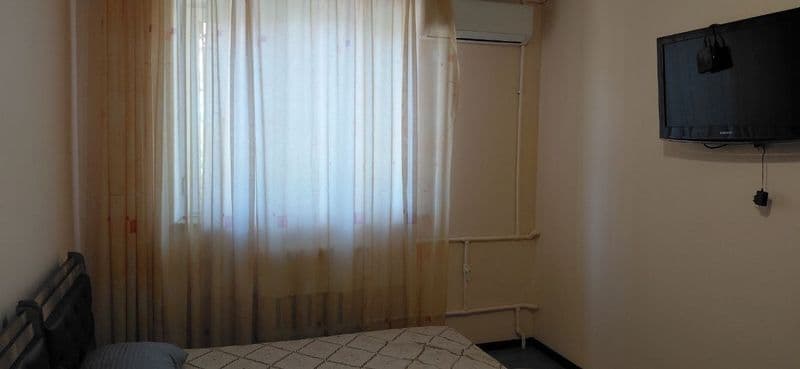 Kvartira Maksim gorkiy metro buyuk iPak yo'li metroga 3 ta a