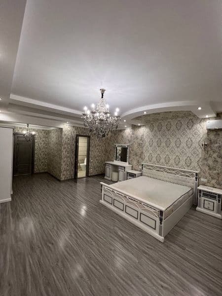 Я не маклер я сам здесь живу <br />
 Маклер эмасман озим Шот — фото 2