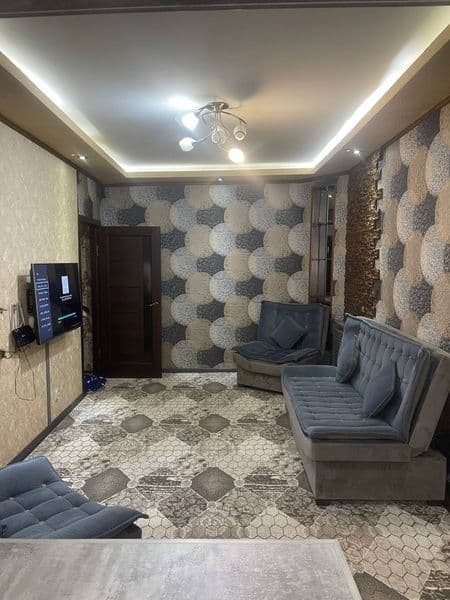 Сдам 2 в 3 комнатную квартиру!<br />
 С отличным ремонтом !< — фото 2