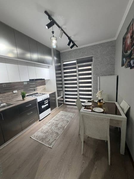 Аренда квартиры в новостройке <br />
Евроремонт мебель техни