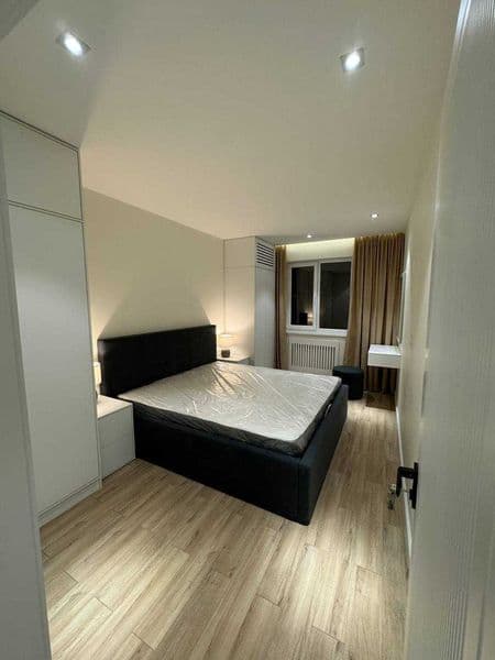 Сдаётся КЛАССНАЯ квартира<br />
<br />
• Район: Мирзо Улугбе