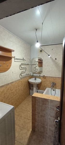 Kvartira Yakkasaroy tumani boshliqda joylashgan kvda hamma s