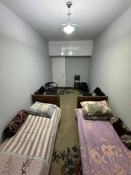 Расмддаги шароитла хаммаси бор шерилига 70$<br />
Битта одам