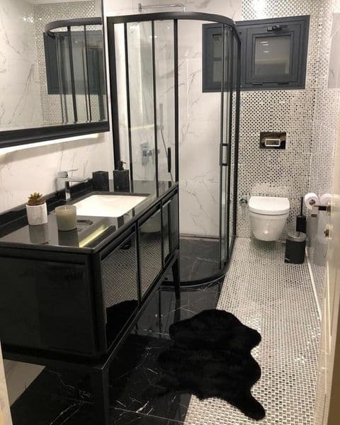 Сдаётся светлая и уютная квартира с отличным ремонтом и обст — фото 4