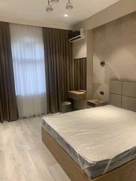 2 комнаты • 60 м² • 5/9 этаж<br />
<br />
Район: Яшнабадский